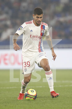 2021-09-12 - Bruno GUIMARAES of Lyon during the French championship Ligue 1 football match between Olympique lyonnais and Racing Club de Strasbourg Alsace on September 12, 2021 at Groupama Stadium in Décines-Charpieu, near Lyon, France - OLYMPIQUE LYONNAIS VS RACING CLUB DE STRASBOURG ALSACE - FRENCH LIGUE 1 - SOCCER
