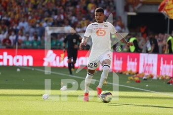 2021-09-18 - Defender LOSC Reinildo 28 during the French championship Ligue 1 football match between RC Lens and Lille OSC, LOSC, on September 18, 2021 at Bollaert-Delelis stadium in Lens, France - RC LENS VS LILLE OSC - FRENCH LIGUE 1 - SOCCER