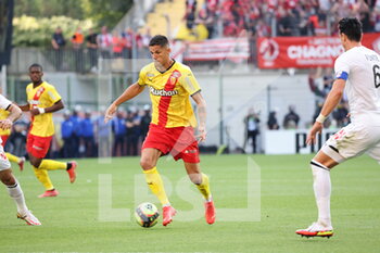 2021-09-18 - Florian SOTOCA 7 Lens during the French championship Ligue 1 football match between RC Lens and Lille OSC, LOSC, on September 18, 2021 at Bollaert-Delelis stadium in Lens, France - RC LENS VS LILLE OSC - FRENCH LIGUE 1 - SOCCER