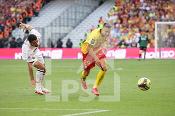 2021-09-18 - FRANKOWSKI 29 Lens and CELIK 2 LOSC during the French championship Ligue 1 football match between RC Lens and Lille OSC, LOSC, on September 18, 2021 at Bollaert-Delelis stadium in Lens, France - RC LENS VS LILLE OSC - FRENCH LIGUE 1 - SOCCER