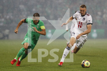 2021-09-18 - Stian GREGERSEN of Bordeaux and Romain HAMOUMA of Saint Etienne during the French championship Ligue 1 football match between AS Saint-Etienne and FC Girondins de Bordeaux on September 18, 2021 at Geoffroy-Guichard stadium in Saint-Etienne, France - AS SAINT-ETIENNE VS FC GIRONDINS DE BORDEAUX - FRENCH LIGUE 1 - SOCCER