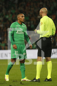 2021-09-18 - Wahdi KHAZRI of Saint Etienne and Referee Antony GAUTIER during the French championship Ligue 1 football match between AS Saint-Etienne and FC Girondins de Bordeaux on September 18, 2021 at Geoffroy-Guichard stadium in Saint-Etienne, France - AS SAINT-ETIENNE VS FC GIRONDINS DE BORDEAUX - FRENCH LIGUE 1 - SOCCER
