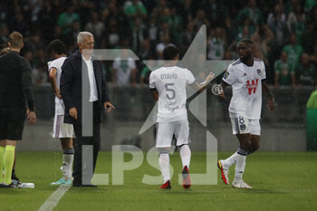 2021-09-18 - Vladimir PETKOVIC coach of Bordeaux and Otavio PASSOS SANTOS of Bordeaux and Jean ONANA of Bordeaux during the French championship Ligue 1 football match between AS Saint-Etienne and FC Girondins de Bordeaux on September 18, 2021 at Geoffroy-Guichard stadium in Saint-Etienne, France - AS SAINT-ETIENNE VS FC GIRONDINS DE BORDEAUX - FRENCH LIGUE 1 - SOCCER