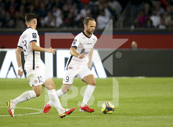 2021-09-25 - Valere Germain of Montpellier during the French championship Ligue 1 football match between Paris Saint-Germain (PSG) and Montpellier HSC (MHSC) on September 25, 2021 at Parc des Princes stadium in Paris, France - PARIS SAINT-GERMAIN (PSG) VS MONTPELLIER HSC (MHSC) - FRENCH LIGUE 1 - SOCCER