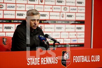 2021-10-03 - Coach of Stade Rennais Bruno Genesio answers to the media during the post-match press conference following the French championship Ligue 1 football match between Stade Rennais and Paris Saint-Germain (PSG) on October 3, 2021 at Roazhon Park in Rennes, France - STADE RENNAIS VS PARIS SAINT-GERMAIN (PSG) - FRENCH LIGUE 1 - SOCCER