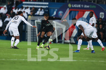 2021-10-15 - Kylian Mbappe of PSG during the French championship Ligue 1 football match between Paris Saint-Germain and SCO Angers on October 15, 2021 at Parc des Princes stadium in Paris, France - PARIS SAINT-GERMAIN VS SCO ANGERS - FRENCH LIGUE 1 - SOCCER