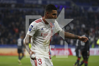 2021-10-16 - Emerson PALMIERI of Lyon celebrate the victory during the French championship Ligue 1 football match between Olympique Lyonnais and AS Monaco on October 16, 2021 at Groupama stadium in Decines-Charpieu near Lyon, France - OLYMPIQUE LYONNAIS VS AS MONACO - FRENCH LIGUE 1 - SOCCER