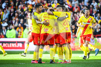 2021-10-24 - Przemyslaw Adam FRANKOWSKI of Lens celebrate his goal with teammates during the French championship Ligue 1 football match between RC Lens and FC Metz on October 24, 2021 at Bollaert-Delelis stadium in Lens, France - RC LENS VS FC METZ - FRENCH LIGUE 1 - SOCCER