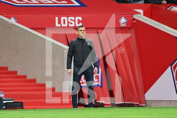 2021-11-06 - Coach LOSC Jocelyn GOURVENNEC during the French championship Ligue 1 football match between LOSC Lille and SCO Angers on November 6, 2021 at Pierre Mauroy stadium in Villeneuve-d'Ascq near Lille, France - LOSC LILLE VS SCO ANGERS - FRENCH LIGUE 1 - SOCCER