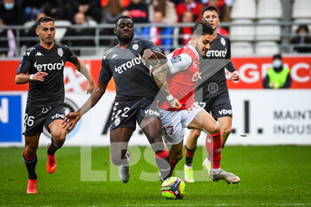 2021-11-07 - Youssouf FOFANA of Monaco and Anastasios DONIS of Reims during the French championship Ligue 1 football match between Stade de Reims and AS Monaco on November 7, 2021 at Auguste Delaune stadium in Reims, France - STADE DE REIMS VS AS MONACO - FRENCH LIGUE 1 - SOCCER