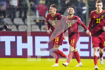 2021-11-13 - Thorgan Hazard of Belgium celebrates after scoring his sides third goal with Dries Mertens during the FIFA World Cup 2022, Qualifiers football match between Belgium and Estonia on November 13, 2021 at the King Baudouin Stadium in Brussels, Belgium - FIFA WORLD CUP 2022, QUALIFIERS - BELGIUM VS ESTONIA - FRENCH LIGUE 1 - SOCCER