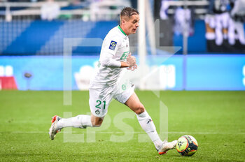 2021-11-21 - Romain HAMOUMA of Saint Etienne during the French championship Ligue 1 football match between ESTAC Troyes and AS Saint-Etienne on November 21, 2021 at Stade de l'Aube in Troyes, France - ESTAC TROYES VS AS SAINT-ETIENNE - FRENCH LIGUE 1 - SOCCER