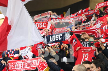 2021-11-27 - Supporters LOSC during the French championship Ligue 1 football match between LOSC Lille and FC Nantes on November 27, 2021 at Pierre Mauroy stadium in Villeneuve-d'Ascq near Lille, France - LOSC LILLE VS FC NANTES - FRENCH LIGUE 1 - SOCCER
