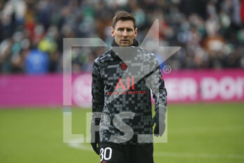 2021-11-28 - Lionel MESSI of Paris during the French championship Ligue 1 football match between AS Saint-Etienne and Paris Saint-Germain on November 28, 2021 at Geoffroy Guichard stadium in Saint-Etienne, France - AS SAINT-ETIENNE (ASSE) VS PARIS SAINT-GERMAIN (PSG) - FRENCH LIGUE 1 - SOCCER
