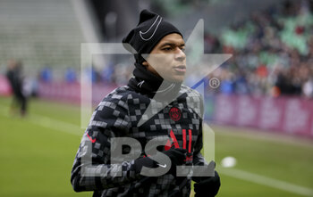 2021-11-28 - Kylian Mbappe of PSG during the French championship Ligue 1 football match between AS Saint-Etienne (ASSE) and Paris Saint-Germain (PSG) on November 28, 2021 at Stade Geoffroy Guichard in Saint-Etienne, France - AS SAINT-ETIENNE (ASSE) VS PARIS SAINT-GERMAIN (PSG) - FRENCH LIGUE 1 - SOCCER