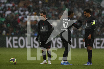 2021-11-28 - NEYMAR Jr of Paris and MARQUINHOS of Paris and Lionel MESSI of Paris during the French championship Ligue 1 football match between AS Saint-Etienne and Paris Saint-Germain on November 28, 2021 at Geoffroy Guichard stadium in Saint-Etienne, France - AS SAINT-ETIENNE (ASSE) VS PARIS SAINT-GERMAIN (PSG) - FRENCH LIGUE 1 - SOCCER