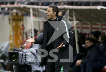2021-12-11 - Coach of AS Saint-Etienne Julien Sable during the French championship Ligue 1 football match between Stade de Reims and AS Saint-Etienne (ASSE) on December 11, 2021 at Stade Auguste Delaune in Reims, France - STADE DE REIMS VS AS SAINT-ETIENNE (ASSE) - FRENCH LIGUE 1 - SOCCER
