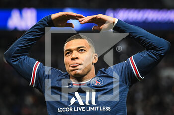 2021-12-12 - Kylian MBAPPE of PSG celebrates his goal during the French championship Ligue 1 football match between Paris Saint-Germain and AS Monaco on December 12, 2021 at Parc des Princes stadium in Paris, France - PARIS SAINT-GERMAIN VS AS MONACO - FRENCH LIGUE 1 - SOCCER