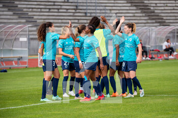 2021-08-28 - The players of Paris FC ahead of the Women's French championship Arkema football match between Paris FC and EA Guingamp on August 28, 2021 at Robert Bobin stadium in Bondoufle, France - Photo Melanie Laurent / A2M Sport Consulting / DPPI - PARIS FC VS EA GUINGAMP - FRENCH WOMEN DIVISION 1 - SOCCER