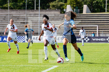 2021-08-28 - Dialamba Diaby of EA Guingamp and Louna Ribadeira of Paris FC fight for the ball during the Women's French championship Arkema football match between Paris FC and EA Guingamp on August 28, 2021 at Robert Bobin stadium in Bondoufle, France - Photo Melanie Laurent / A2M Sport Consulting / DPPI - PARIS FC VS EA GUINGAMP - FRENCH WOMEN DIVISION 1 - SOCCER
