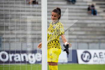 2021-08-28 - Cindy Perrault of EA Guingamp reacts during the Women's French championship Arkema football match between Paris FC and EA Guingamp on August 28, 2021 at Robert Bobin stadium in Bondoufle, France - Photo Melanie Laurent / A2M Sport Consulting / DPPI - PARIS FC VS EA GUINGAMP - FRENCH WOMEN DIVISION 1 - SOCCER