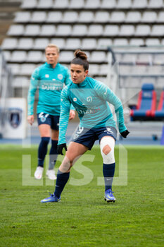 2021-12-12 - Mathilde Bourdieu of Paris FC warms up ahead of the Women's French championship D1 Arkema football match between Paris FC and Olympique Lyonnais on December 12, 2021 at Charlety stadium in Paris, France - PARIS FC VS OLYMPIQUE LYONNAIS - FRENCH WOMEN DIVISION 1 - SOCCER