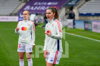 2021-12-12 - Signe Bruun of Olympique Lyonnais warms up ahead of the Women's French championship D1 Arkema football match between Paris FC and Olympique Lyonnais on December 12, 2021 at Charlety stadium in Paris, France - PARIS FC VS OLYMPIQUE LYONNAIS - FRENCH WOMEN DIVISION 1 - SOCCER