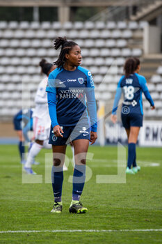2021-12-12 - Oriane Jean Francois of Paris FC reacts during the Women's French championship D1 Arkema football match between Paris FC and Olympique Lyonnais on December 12, 2021 at Charlety stadium in Paris, France - PARIS FC VS OLYMPIQUE LYONNAIS - FRENCH WOMEN DIVISION 1 - SOCCER