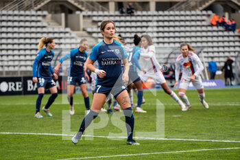 2021-12-12 - Tess Laplacette of Paris FC during the Women's French championship D1 Arkema football match between Paris FC and Olympique Lyonnais on December 12, 2021 at Charlety stadium in Paris, France - PARIS FC VS OLYMPIQUE LYONNAIS - FRENCH WOMEN DIVISION 1 - SOCCER