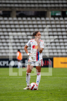 2021-12-12 - Selma Bacha of Olympique Lyonnais during the Women's French championship D1 Arkema football match between Paris FC and Olympique Lyonnais on December 12, 2021 at Charlety stadium in Paris, France - PARIS FC VS OLYMPIQUE LYONNAIS - FRENCH WOMEN DIVISION 1 - SOCCER