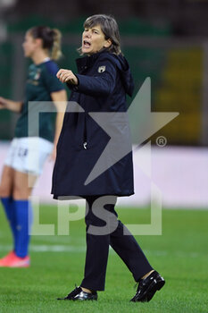 2021-11-26 - Italy's head coach Milena Bertolini  - QUALIFICAZIONI MONDIALI 2023 - ITALIA FEMMINILE VS SVIZZERA - FIFA WORLD CUP - SOCCER