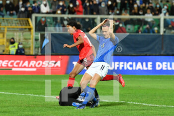 2021-11-26 - Italy's forward Barbara Bonansea reacts after missing a scoring change - QUALIFICAZIONI MONDIALI 2023 - ITALIA FEMMINILE VS SVIZZERA - FIFA WORLD CUP - SOCCER