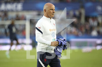 2021-09-01 - Assistant-coach of Team France Guy Stephan during the FIFA World Cup Qatar 2022, Qualifiers, Group D football match between France and Bosnia and Herzegovina on September 1, 2021 at Stade de La Meinau in Strasbourg, France - Photo Jean Catuffe / DPPI - FIFA WORLD CUP QATAR 2022, QUALIFIERS, GROUP D - FRANCE AND BOSNIA AND HERZEGOVINA - FIFA WORLD CUP - SOCCER