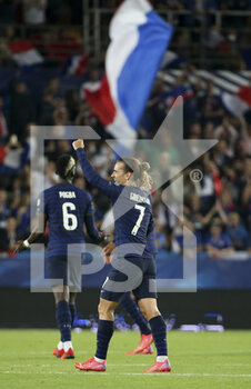 2021-09-01 - Antoine Griezmann of France celebrates his goal during the FIFA World Cup Qatar 2022, Qualifiers, Group D football match between France and Bosnia and Herzegovina on September 1, 2021 at La Meinau stadium in Strasbourg, France - Photo Jean Catuffe / DPPI - FIFA WORLD CUP QATAR 2022, QUALIFIERS, GROUP D - FRANCE AND BOSNIA AND HERZEGOVINA - FIFA WORLD CUP - SOCCER