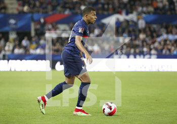 2021-09-01 - Kylian Mbappe of France during the FIFA World Cup Qatar 2022, Qualifiers, Group D football match between France and Bosnia and Herzegovina on September 1, 2021 at Stade de La Meinau in Strasbourg, France - FIFA WORLD CUP QATAR 2022, QUALIFIERS, GROUP D - FRANCE AND BOSNIA AND HERZEGOVINA - FIFA WORLD CUP - SOCCER