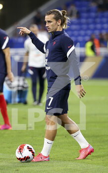 2021-09-07 - Antoine Griezmann of France during the FIFA World Cup Qatar 2022, Qualifiers, Group D football match between France and Finland on September 7, 2021 at Groupama stadium in Decines-Charpieu near Lyon, France - FIFA WORLD CUP QATAR 2022, QUALIFIERS, GROUP D - FRANCE AND FINLAND - FIFA WORLD CUP - SOCCER