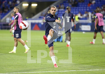 2021-09-07 - Antoine Griezmann of France during the FIFA World Cup Qatar 2022, Qualifiers, Group D football match between France and Finland on September 7, 2021 at Groupama stadium in Decines-Charpieu near Lyon, France - FIFA WORLD CUP QATAR 2022, QUALIFIERS, GROUP D - FRANCE AND FINLAND - FIFA WORLD CUP - SOCCER