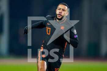 2021-10-08 - Memphis Depay of the Netherlands during the FIFA World Cup 2022, Qualifiers football match between Latvia and Netherlands on October 8, 2021 at Daugava Stadium in Riga, Latvia - FIFA WORLD CUP 2022, QUALIFIERS - LATVIA AND NETHERLANDS - FIFA WORLD CUP - SOCCER
