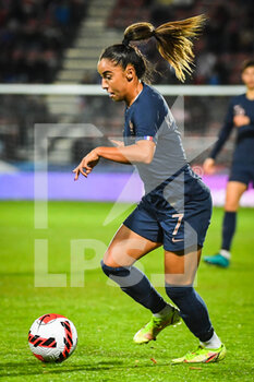2021-10-22 - Sakina KARCHAOUI of France during the FIFA Women's World Cup 2023, Qualifiers Group I football match between France and Estonia on October 22, 2021 at Dominique Duvauchelle stadium in Créteil, France - FIFA WOMEN'S WORLD CUP 2023, QUALIFIERS GROUP I - FRANCE VS ESTONIA - FIFA WORLD CUP - SOCCER