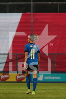 2021-10-22 - Barbara Bonansea of Italy gestures during the FIFA Women's World Cup 2023 Qualifications football match between Italy and Croatia at the Teofilo Patini stadium in Città Castel di Sangro on October 22th 2021 - FIFA WOMEN'S WORLD CUP 2023 QUALIFICATION - ITALY VS CROATIA INT - FIFA WORLD CUP - SOCCER