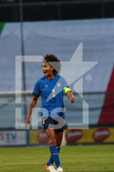 2021-10-22 - Sara Gama of Italy during the FIFA Women's World Cup 2023 Qualifications football match between Italy and Croatia at the Teofilo Patini stadium in Città Castel di Sangro on October 22th 2021 - FIFA WOMEN'S WORLD CUP 2023 QUALIFICATION - ITALY VS CROATIA INT - FIFA WORLD CUP - SOCCER
