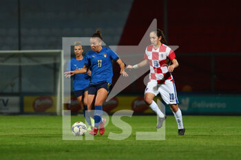 2021-10-22 - Lisa Boattin of Italy  during the FIFA Women's World Cup 2023 Qualifications football match between Italy and Croatia at the Teofilo Patini stadium in Città Castel di Sangro on October 22th 2021 - FIFA WOMEN'S WORLD CUP 2023 QUALIFICATION - ITALY VS CROATIA INT - FIFA WORLD CUP - SOCCER