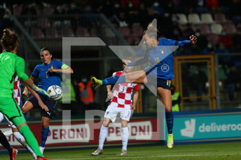 2021-10-22 - Arianna Caruso of Italy gestures during the FIFA Women's World Cup 2023 Qualifications football match between Italy and Croatia at the Teofilo Patini stadium in Città Castel di Sangro on October 22th 2021 - FIFA WOMEN'S WORLD CUP 2023 QUALIFICATION - ITALY VS CROATIA INT - FIFA WORLD CUP - SOCCER
