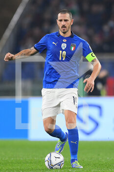 2021-11-12 - ROME, ITALY -  November 12 : Leonardo Bonucci  of Italy in Action during the World Cup Qualifiers Group C soccer match between  Italy and Svizzera  at Stadio Olimpico on November 12,2021 in Rome,Italy - FIFA WORLD CUP QATAR 2022 QUALIFIERS - ITALY VS SWITZERLAND - FIFA WORLD CUP - SOCCER