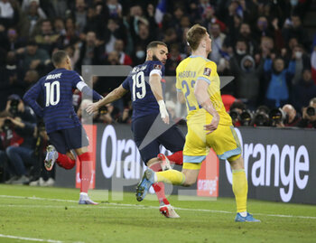 2021-11-13 - Karim Benzema of France celebrates his second goal during the FIFA World Cup 2022, Qualifiers Group D football match between France and Kazakhstan on November 13, 2021 at Parc des Princes, Paris, France - FIFA WORLD CUP 2022, QUALIFIERS GROUP D - FRANCE VS KAZAKHSTAN - FIFA WORLD CUP - SOCCER
