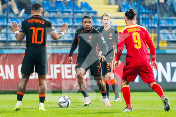 2021-11-13 - Steven Bergwijn of the Netherlands during the FIFA World Cup 2022, Qualifiers Group G football match between Montenegro and Netherlands on November 13, 2021 at Gradski Stadion Podgorica in Podgorica, Montenegro - FIFA WORLD CUP 2022, QUALIFIERS GROUP G - MONTENEGRO VS NETHERLANDS - FIFA WORLD CUP - SOCCER