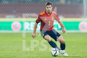 2021-11-14 - Cesar Azpilicueta of Spain during the FIFA World Cup 2022, Qualifiers Group B football match between Spain and Sweden on November 14, 2021 at La Cartuja stadium in Sevilla, Spain - FIFA WORLD CUP 2022, QUALIFIERS GROUP B - SPAIN VS SWEDEN - FIFA WORLD CUP - SOCCER