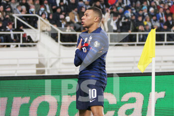 2021-11-16 - Kylian Mbappe of France celebrates after his goal 0-2 during the FIFA World Cup 2022, Qualifiers Group D football match between Finland and France on November 16, 2021 at Olympiastadion in Helsinki, Finland - FIFA WORLD CUP 2022, QUALIFIERS GROUP D - FINLAND VS FRANCE - FIFA WORLD CUP - SOCCER