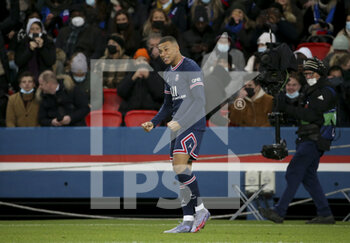 2021-12-07 - Kylian Mbappe of PSG celebrates his goal during the UEFA Champions League, Group A football match between Paris Saint-Germain (PSG) and Club Brugge on December 7, 2021 at Parc des Princes stadium in Paris, France - PARIS SAINT-GERMAIN VS CLUB BRUGGE - UEFA CHAMPIONS LEAGUE - SOCCER
