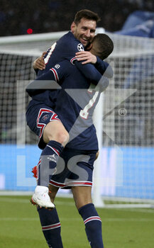2021-12-07 - Lionel Messi of PSG celebrates his first goal with Kylian Mbappe during the UEFA Champions League, Group A football match between Paris Saint-Germain (PSG) and Club Brugge on December 7, 2021 at Parc des Princes stadium in Paris, France - PARIS SAINT-GERMAIN VS CLUB BRUGGE - UEFA CHAMPIONS LEAGUE - SOCCER